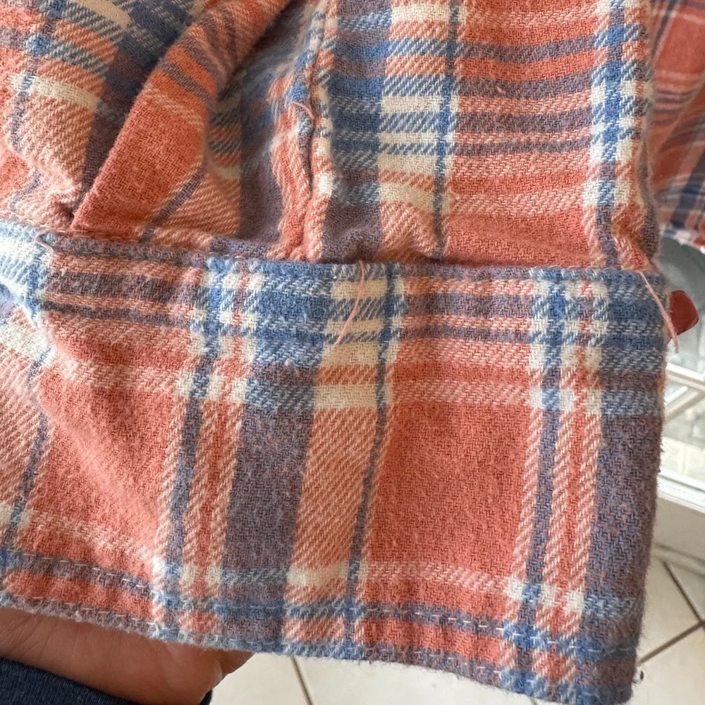 Blueb Collection Sz L Soft Puffed Sleeve Flannel - Picture 7 of 7